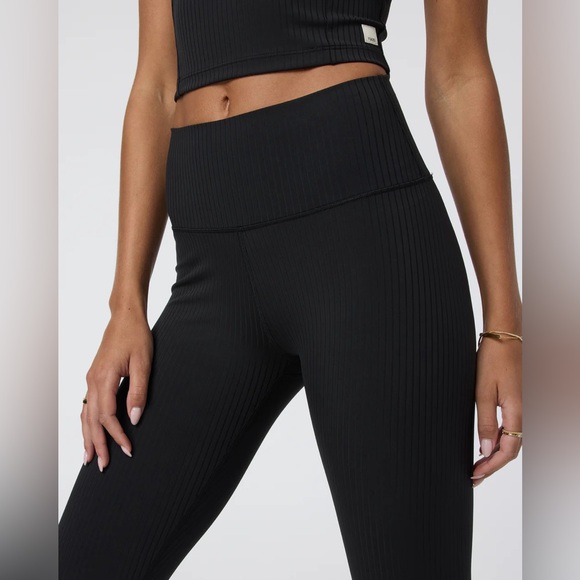 Vuori Inversion Rib Legging - Picture 4 of 7